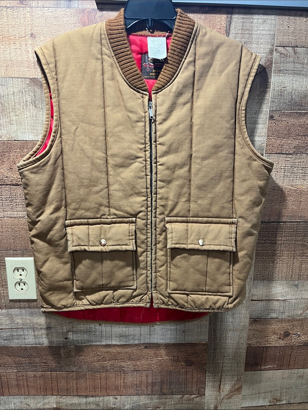 Vintage Walls Brown Quilted Vest with Red Lining men's large
